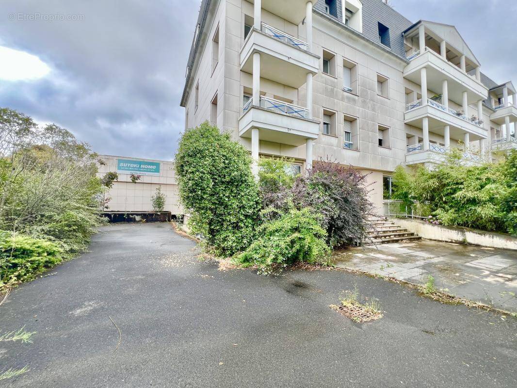 Commerce à SAINT-MAUR-DES-FOSSES