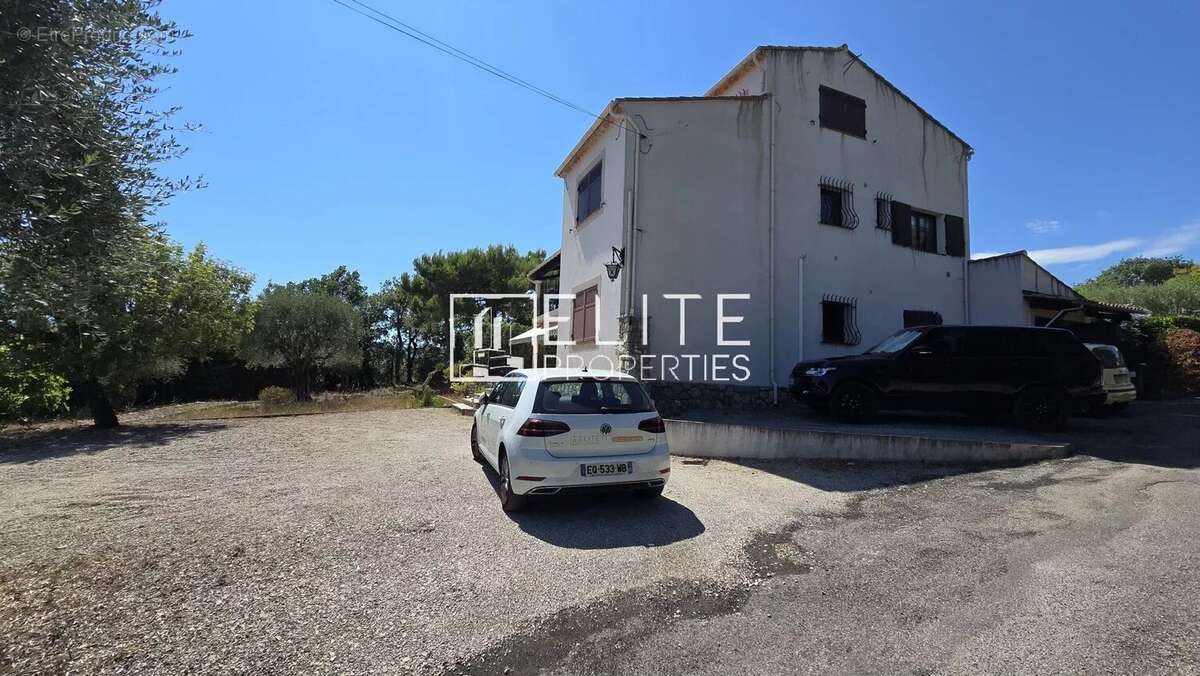Appartement 3 pièces en bas de villa 104 m² + terrain de 1000 m² mouans-sartoux - photo 11