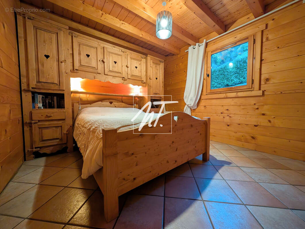 Maison à TANINGES