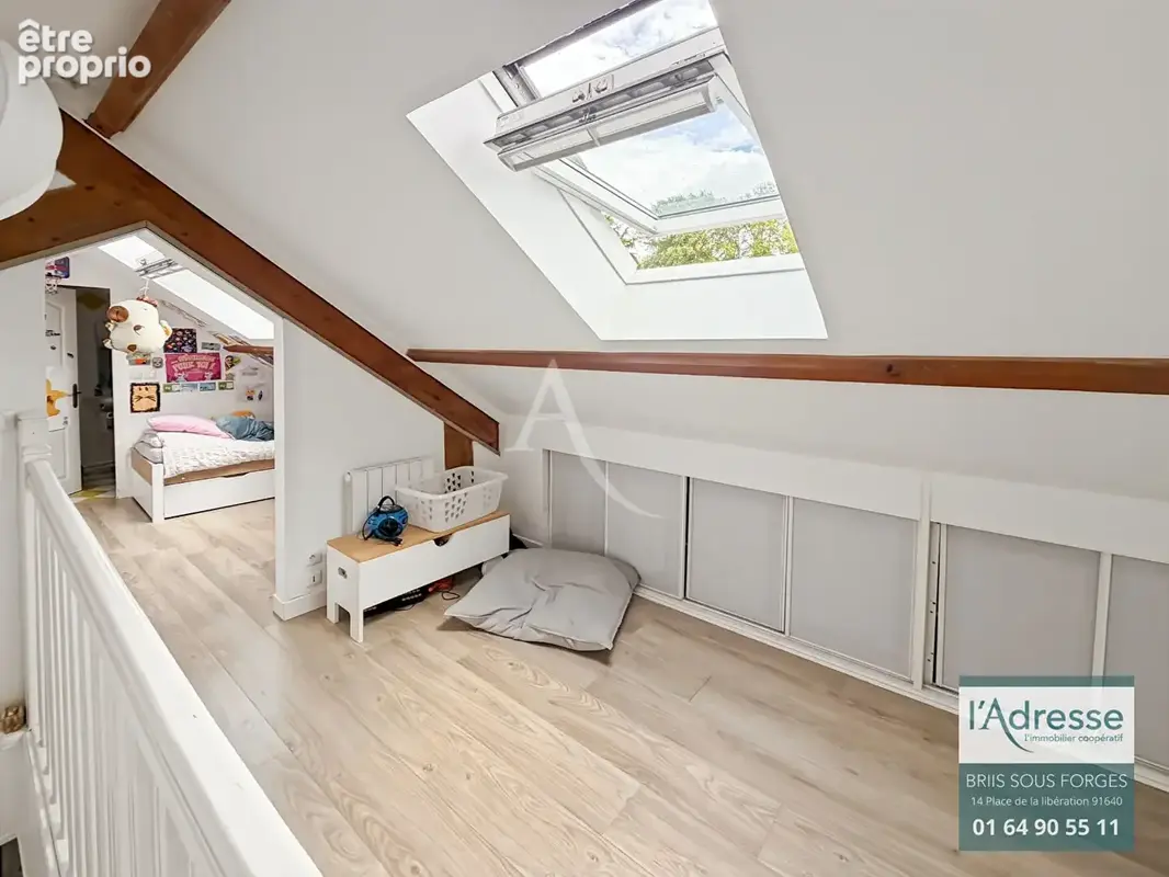 Appartement 3p en duplex 70m² au sol a forges les bains en parfait etat - photo 11