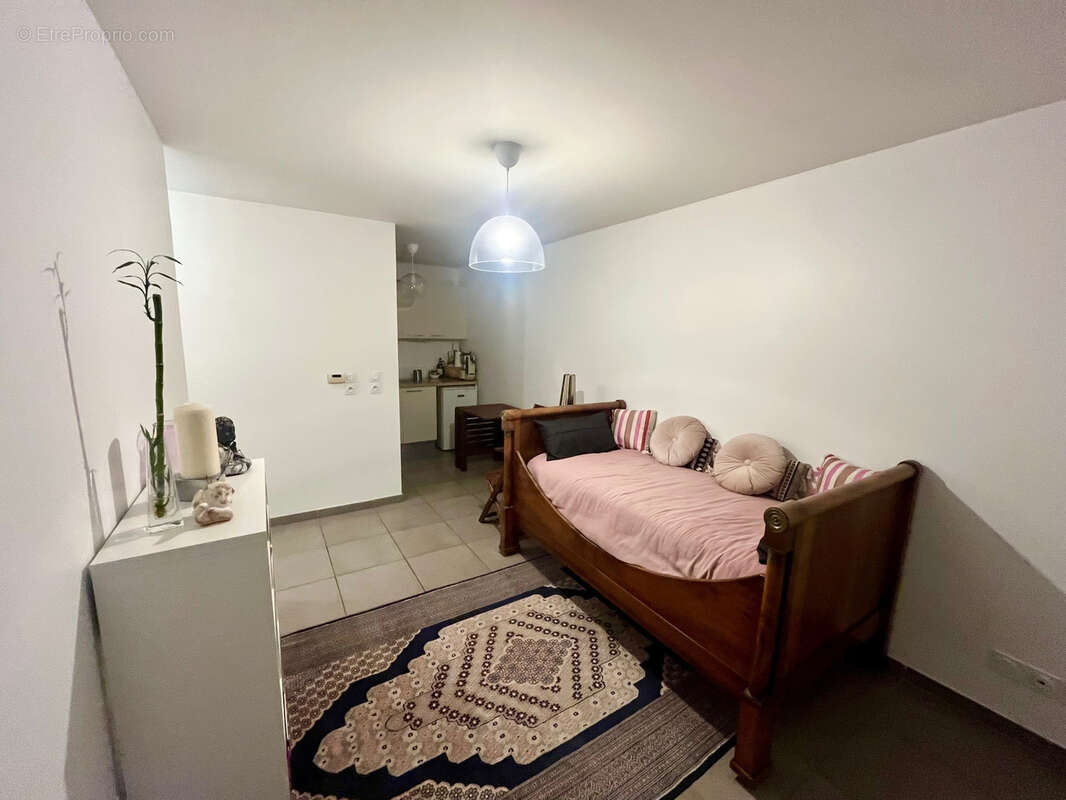 Appartement à CRAPONNE