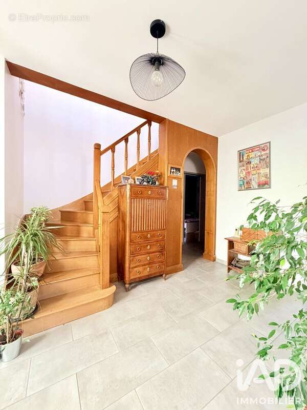 Maison 171 m² à Durtol  - photo 7