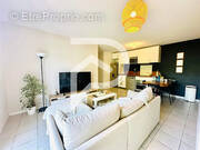 Appartement à LONS