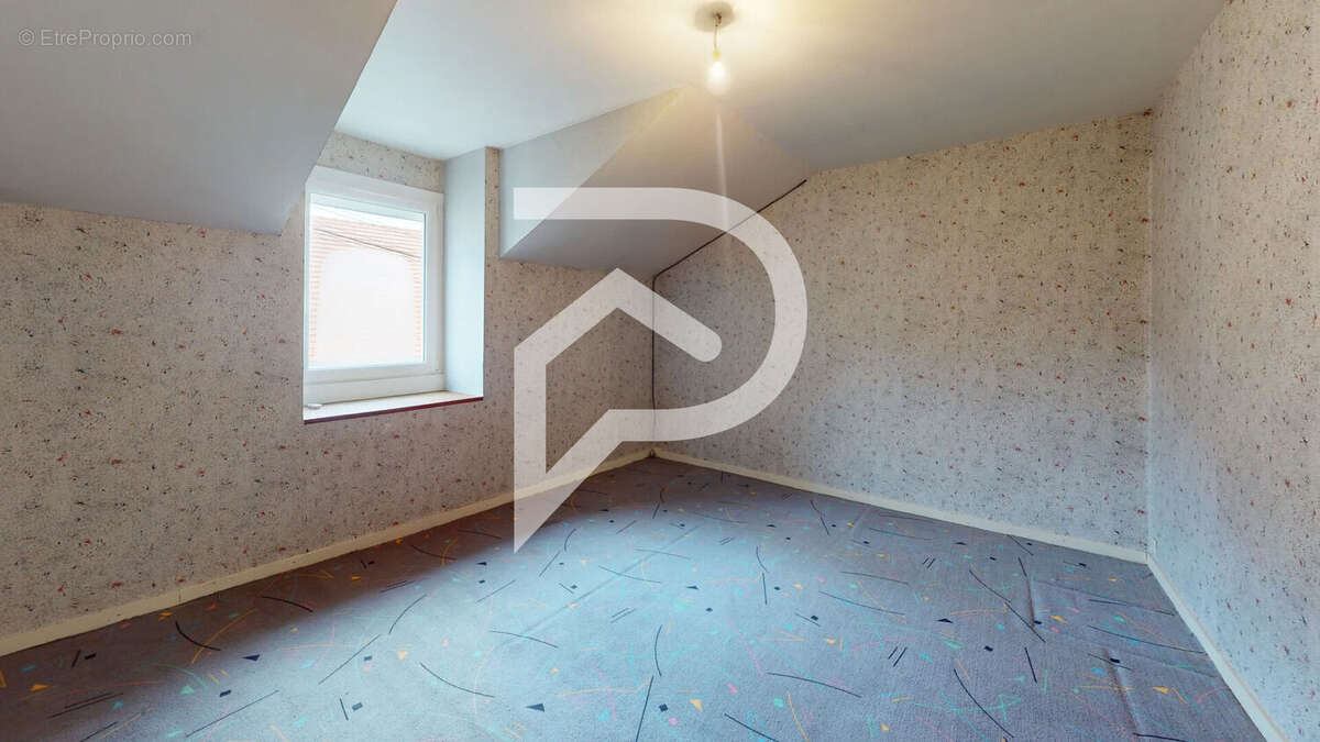 Maison à MARNAY-SUR-MARNE