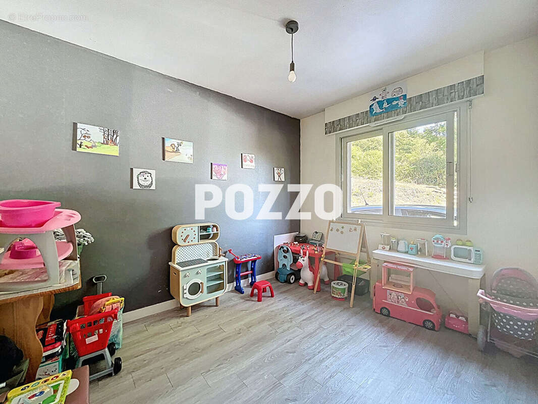 Maison à JUVIGNY-LE-TERTRE