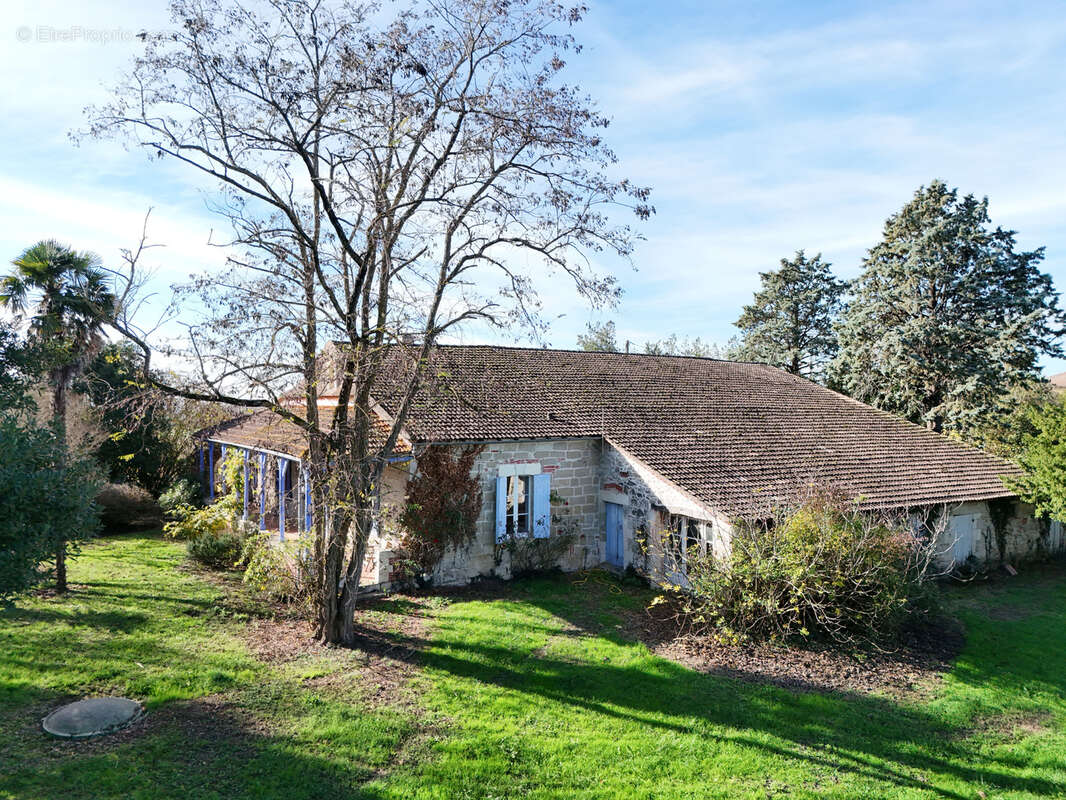 Maison à DURAS
