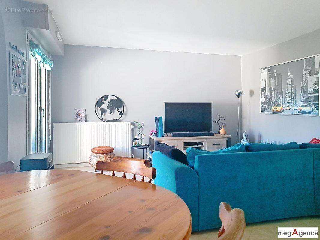 Appartement à REZE
