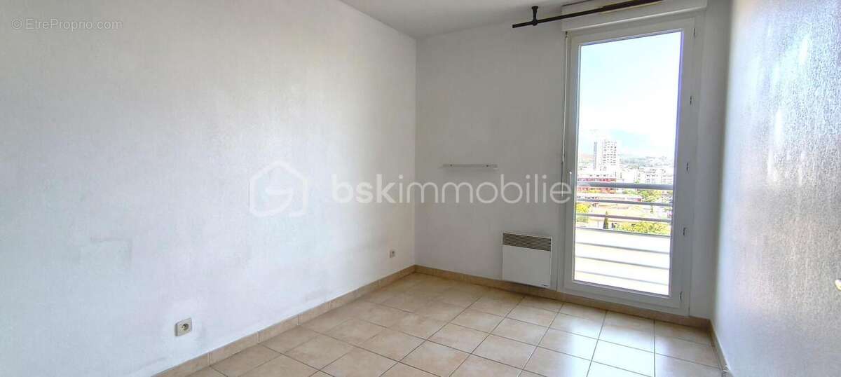 T3 de 64 m² avec terrasse et garage – Résidence récente - photo 6