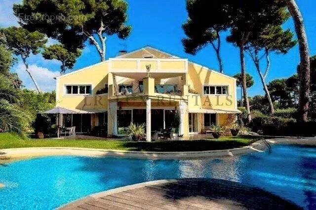 Maison à ANTIBES