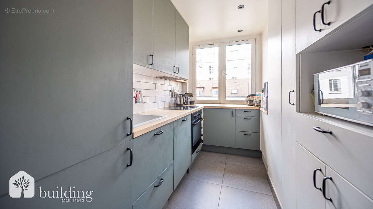 Appartement à NEUILLY-SUR-SEINE