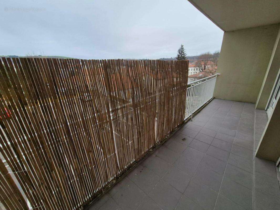 Appartement à LA RICAMARIE