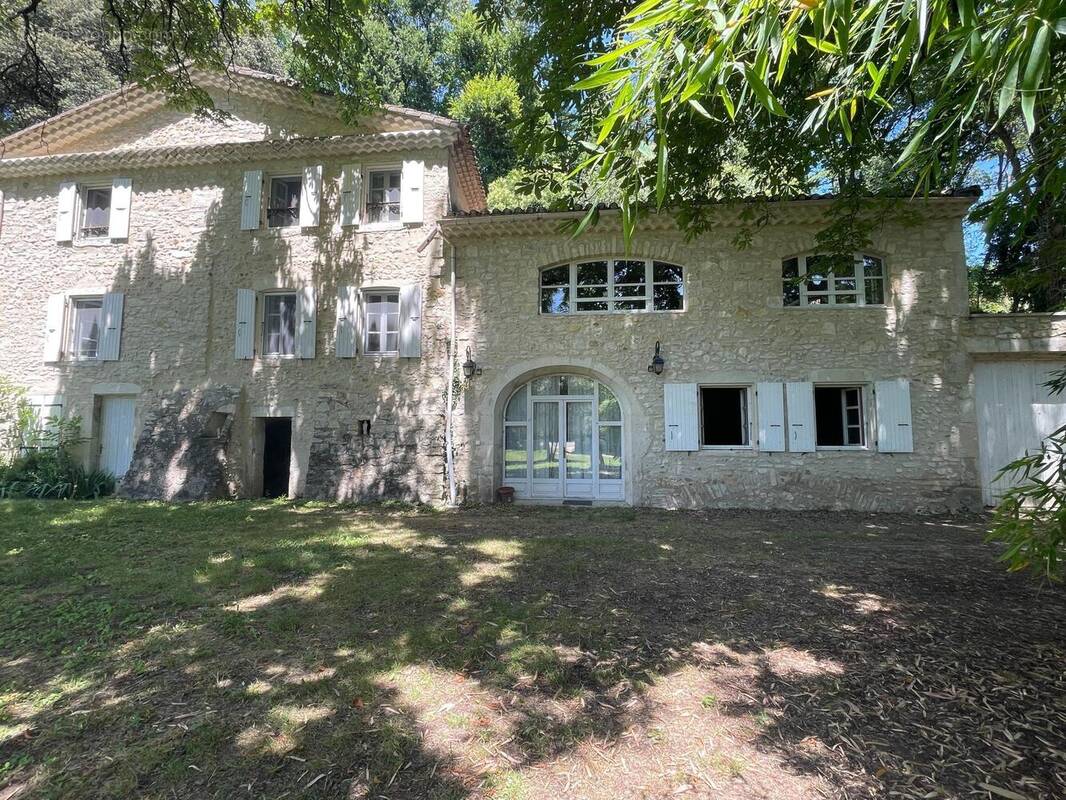 Photo 1 - Maison à MONTELIMAR