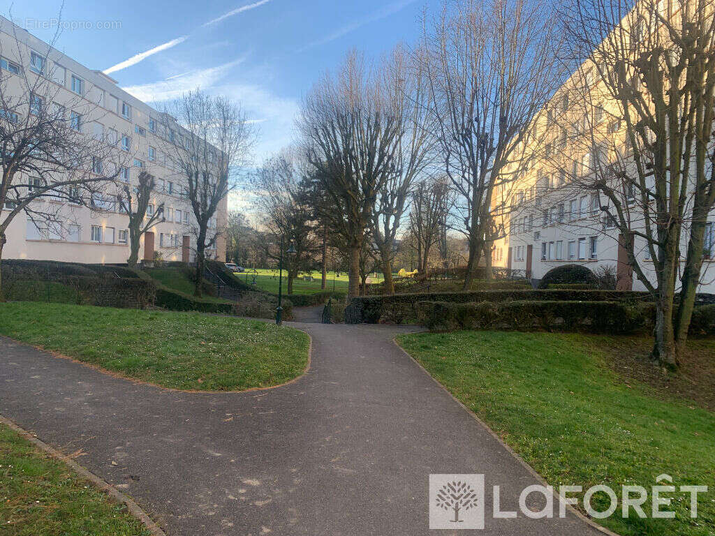Champigny sur marne - 16 rue de musselburgh - photo 2
