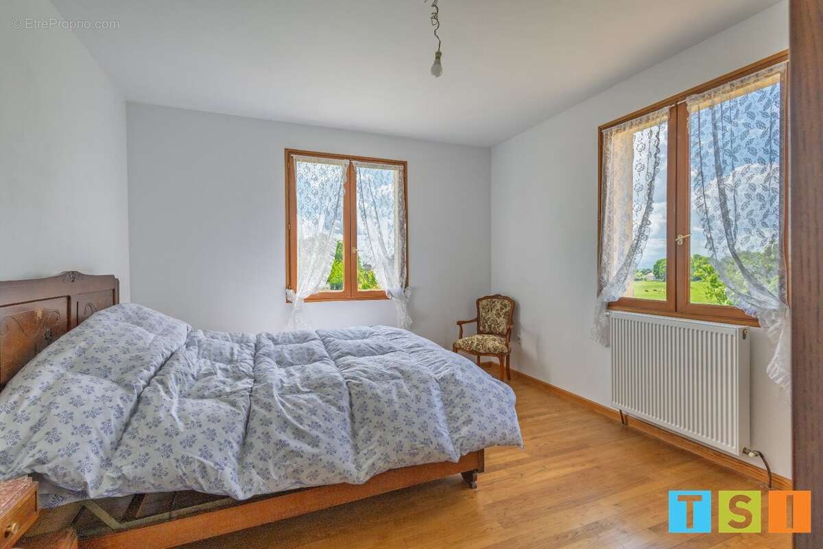 Maison à LE FOUSSERET