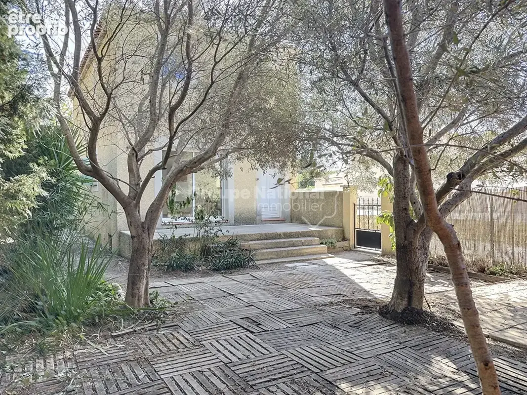Photo Maison à Berre-L'etang au prix de 304 500€
