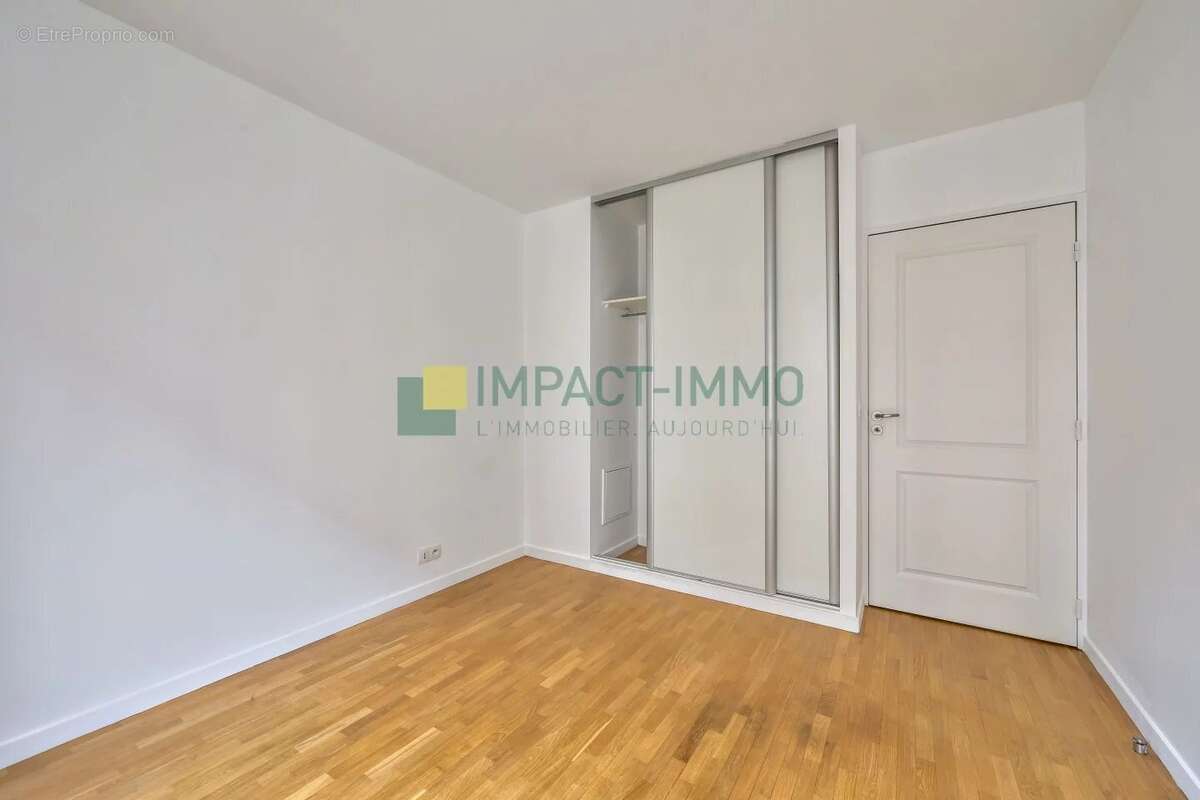 Appartement à CLICHY