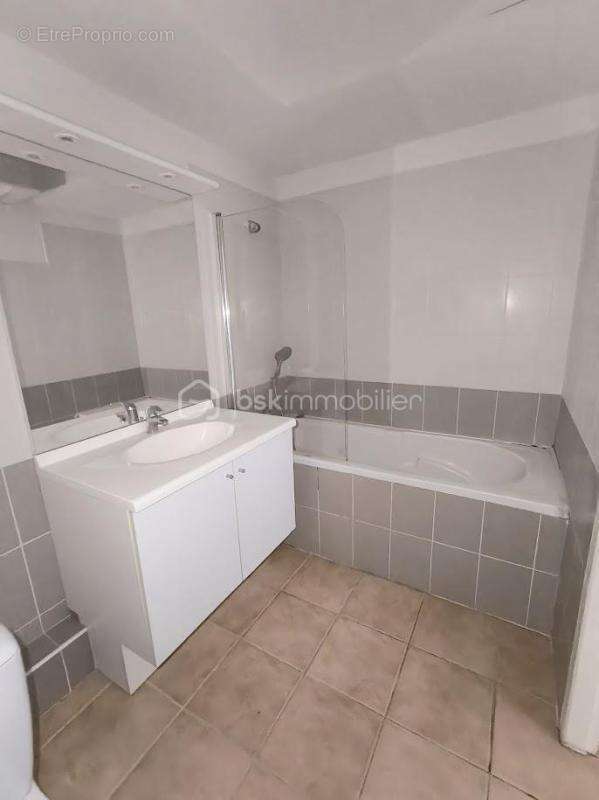  Charmant T1 avec terrasse, garage et parking –  Idéal investissement locatif ou premier achat - photo 4