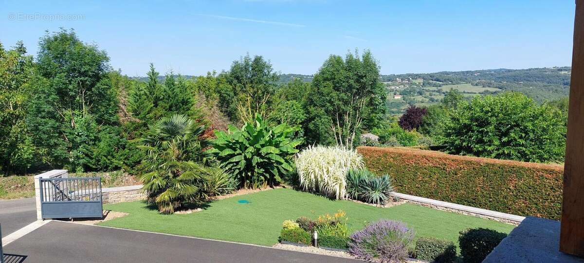 Photo 2 - Maison à FIGEAC