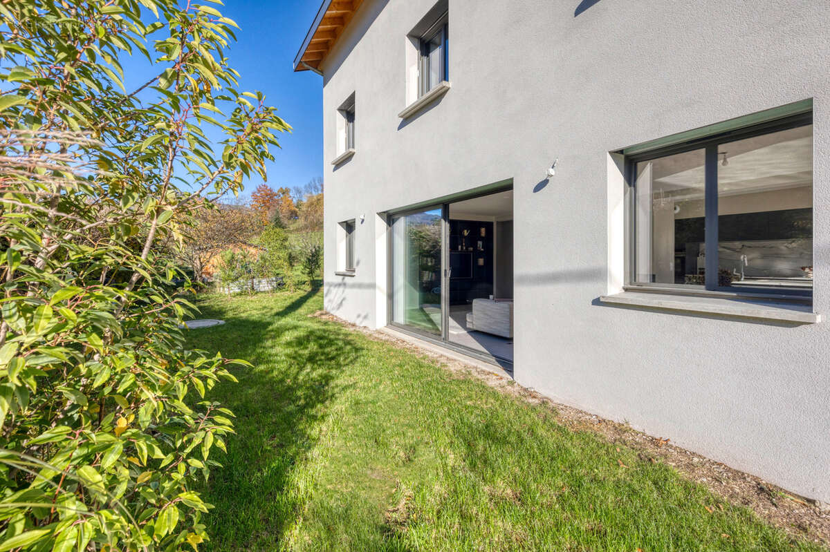 Maison à SAINT-MARTIN-LE-VINOUX