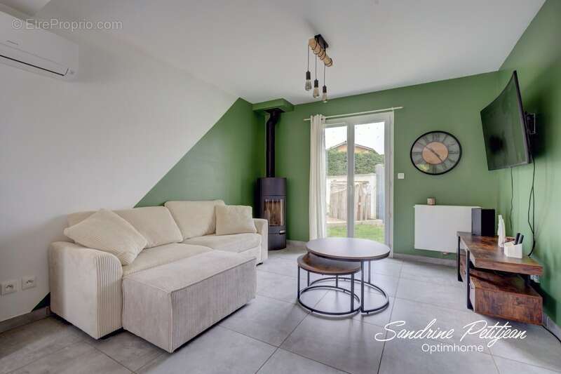 Maison à VILLARS-LES-DOMBES