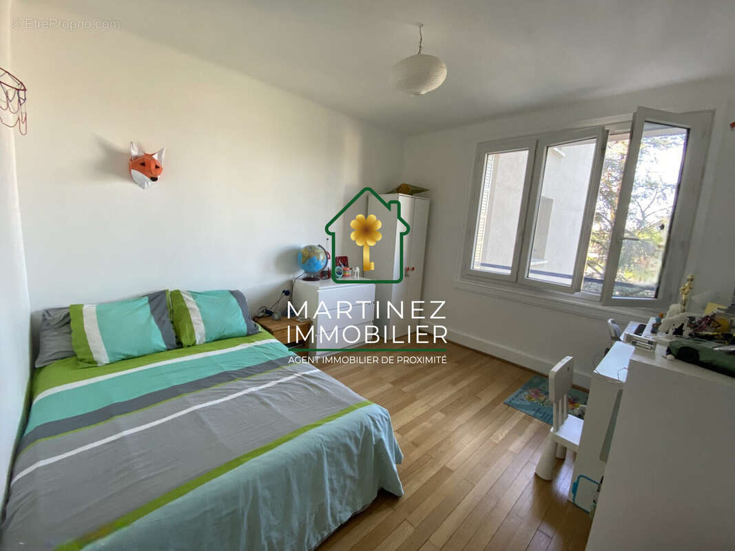 Appartement à BRON