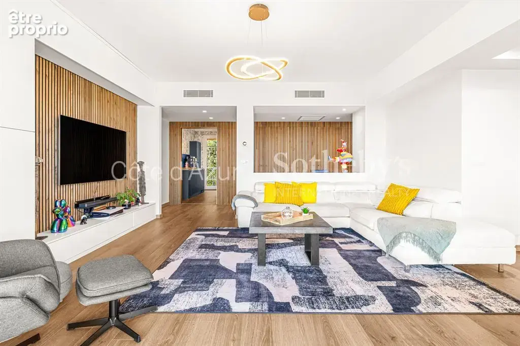Nice, appartement rénové avec deux terrasses et panorama sur la Méditerranée - photo 6