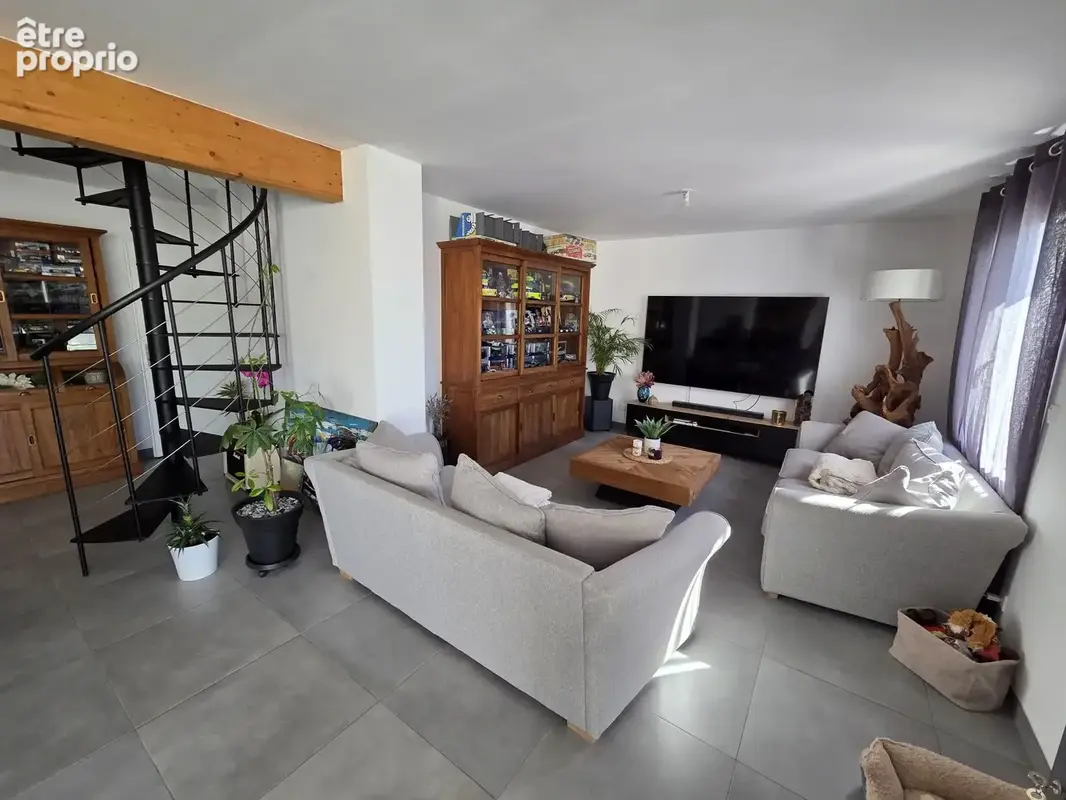 Maison 6 pièces 183 m² à vendre à Valdivienne (86300) - photo 8