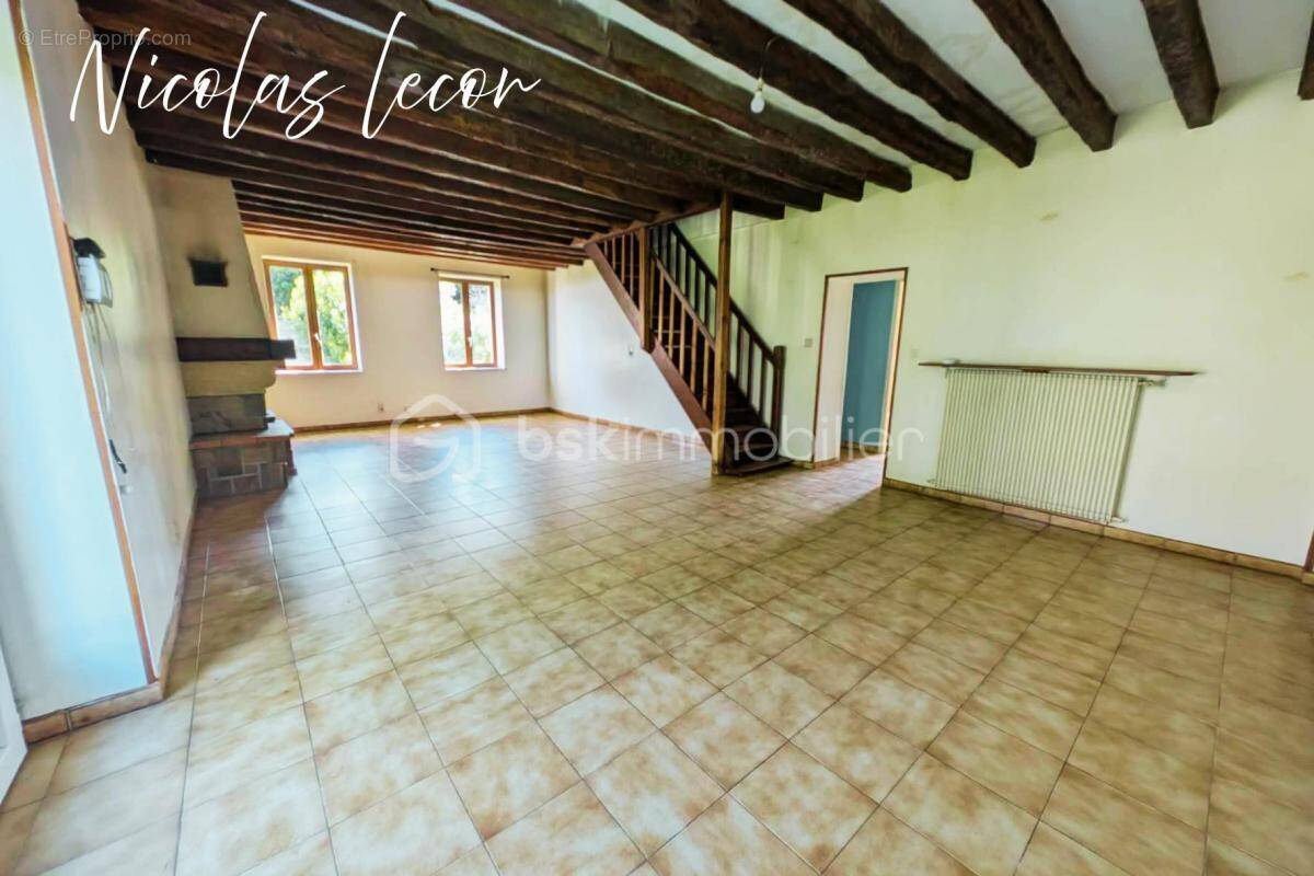 Maison à VIGNOUX-SUR-BARANGEON