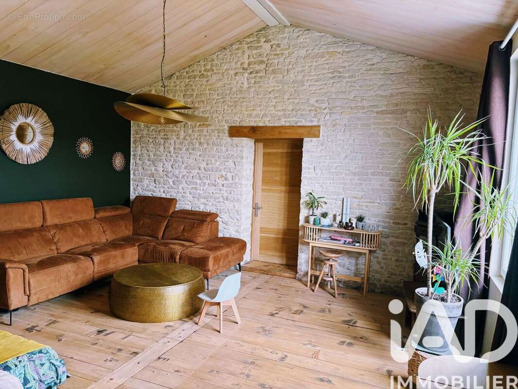 Photo 2 - Maison à LE CHATEAU-D'OLERON