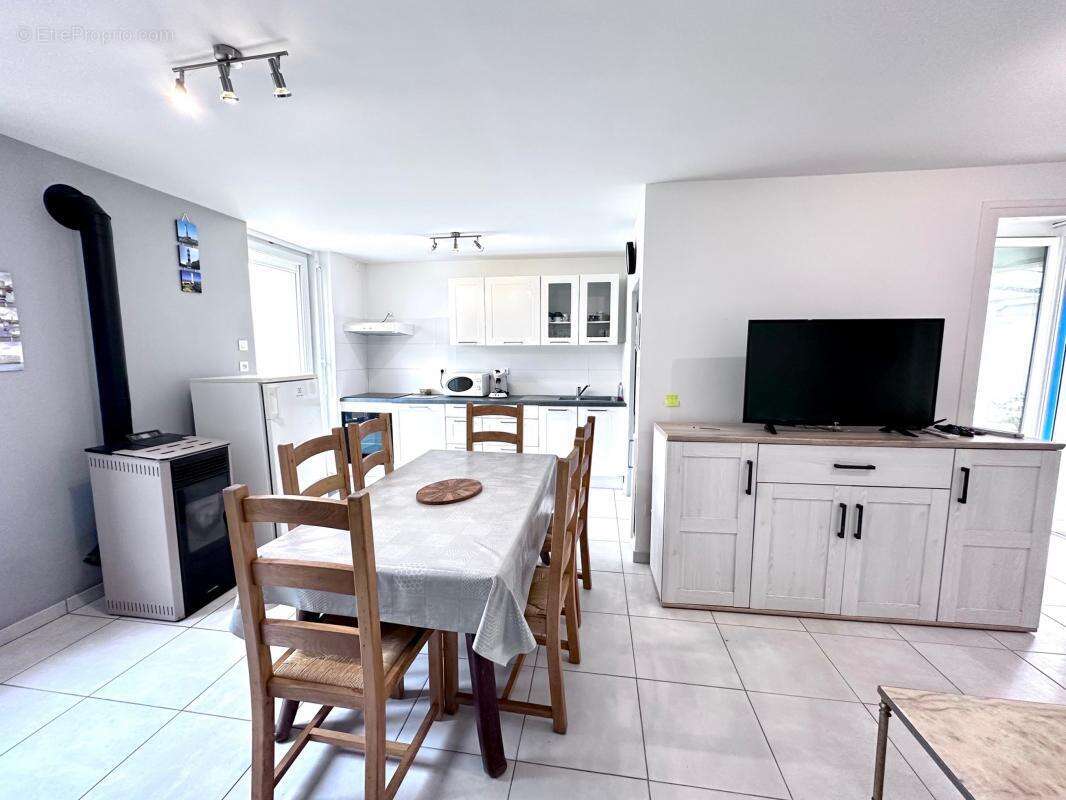 Maison à SAINT-GEORGES-DE-DIDONNE