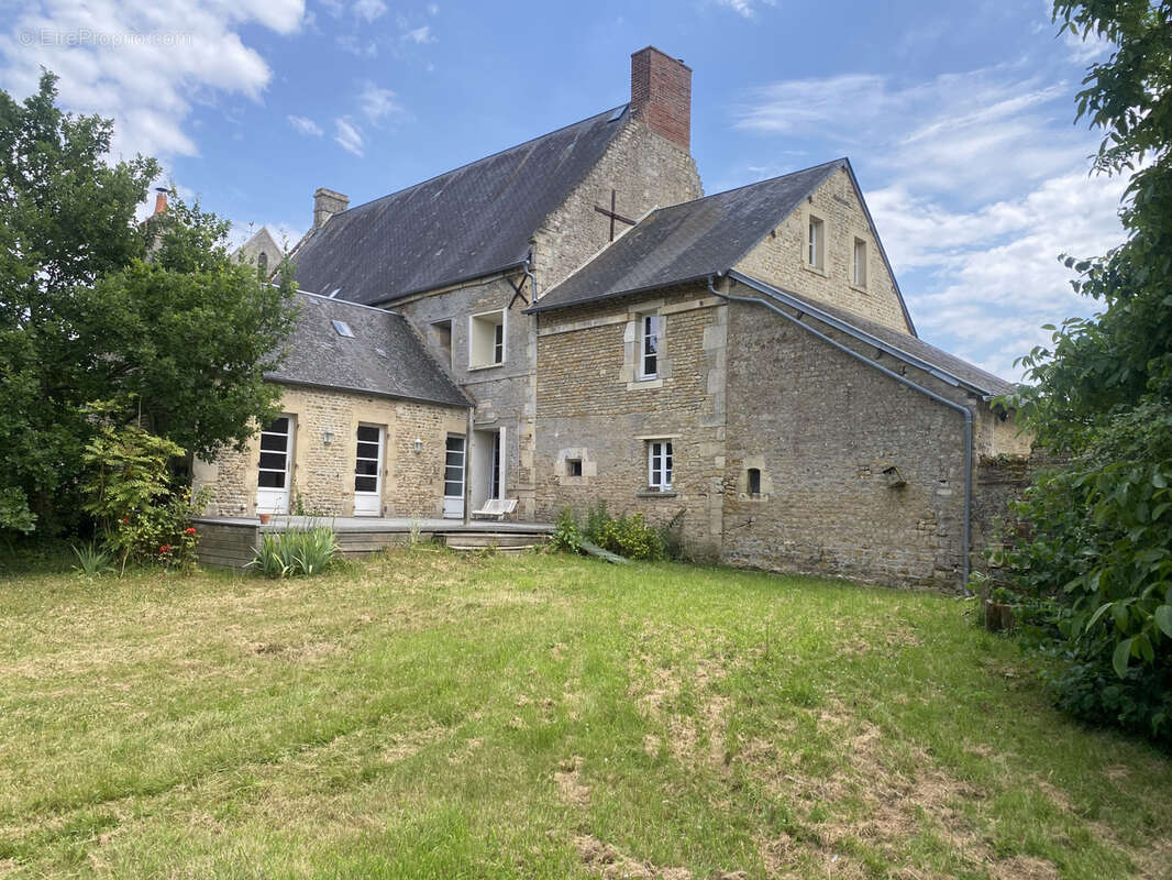 Maison en pierre Proche Caen - photo 2