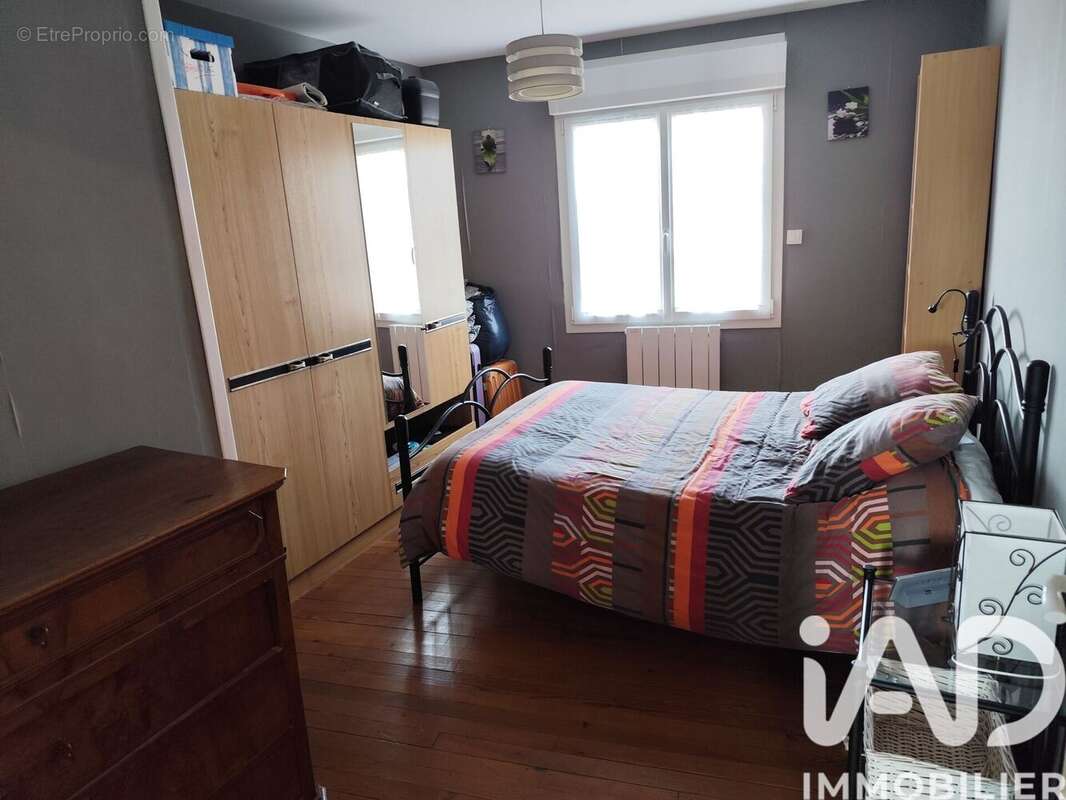 Maison 110 m² à Lagord  - photo 6