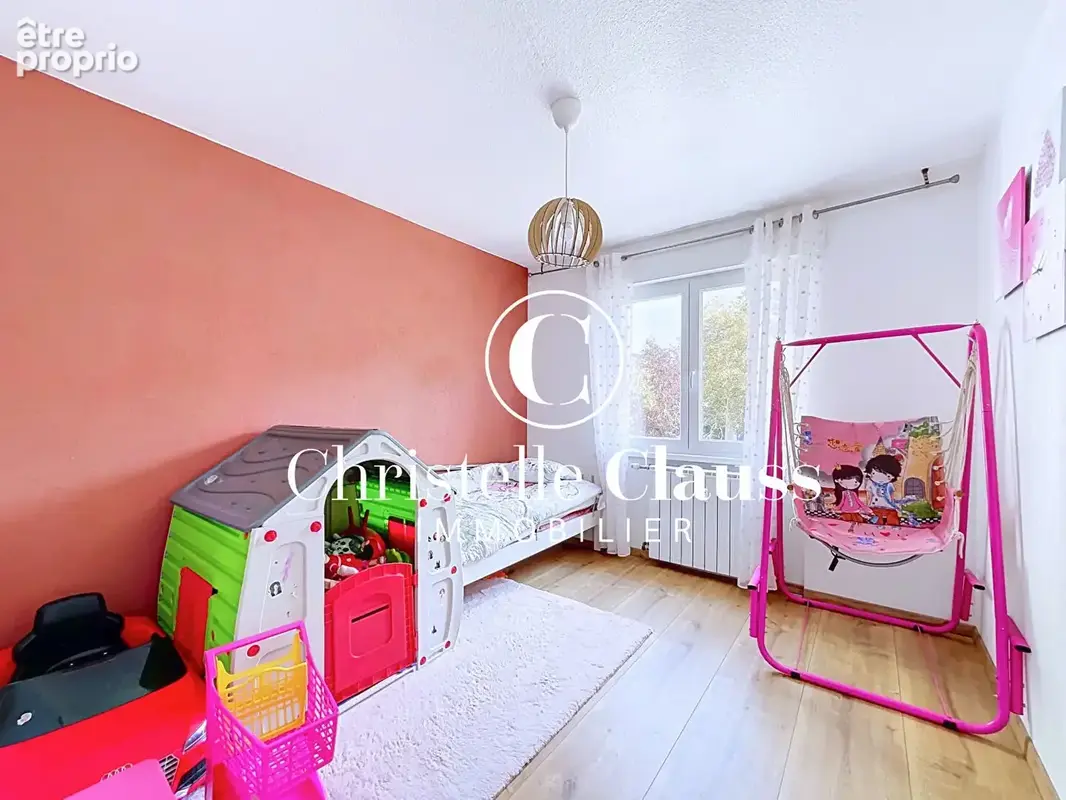 Appartement 4 pièces , 106 m² , exceptionnel - photo 8