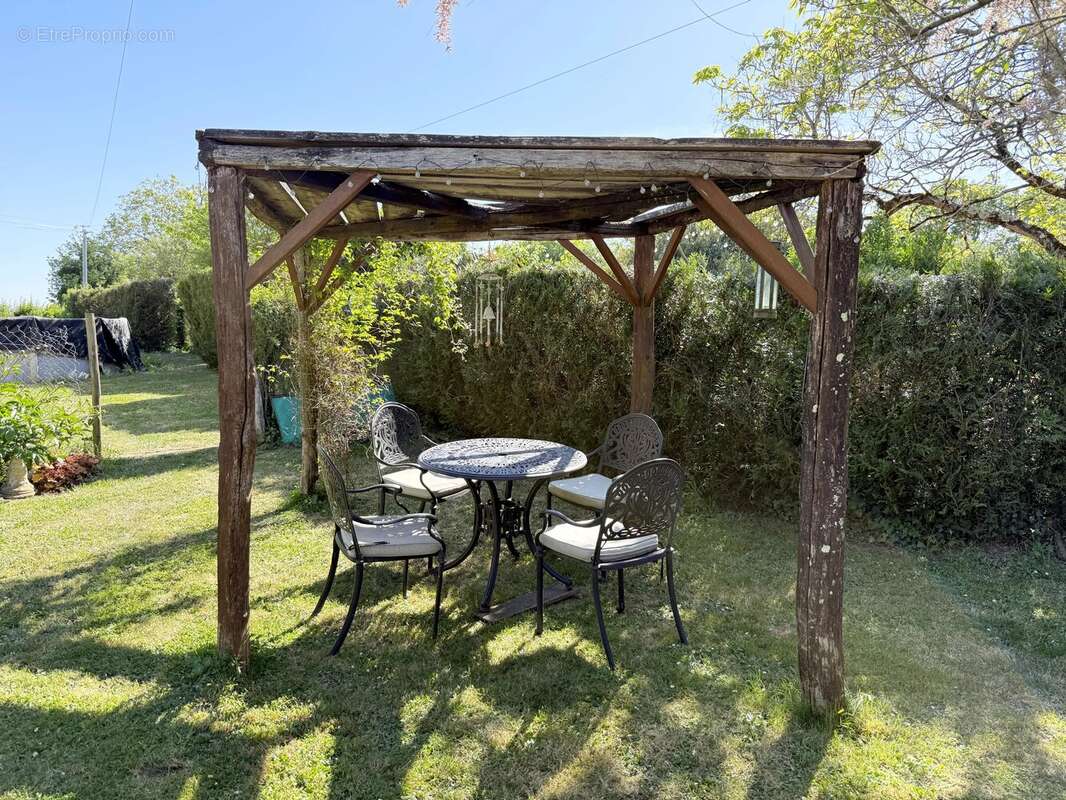 Maison à ROMAGNE