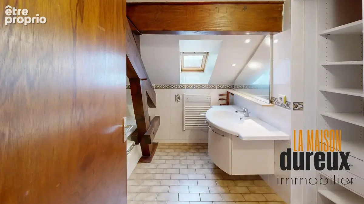 Maison 6 pièces 163 m² à vendre à Arc-Les-Gray (70100) - photo 9