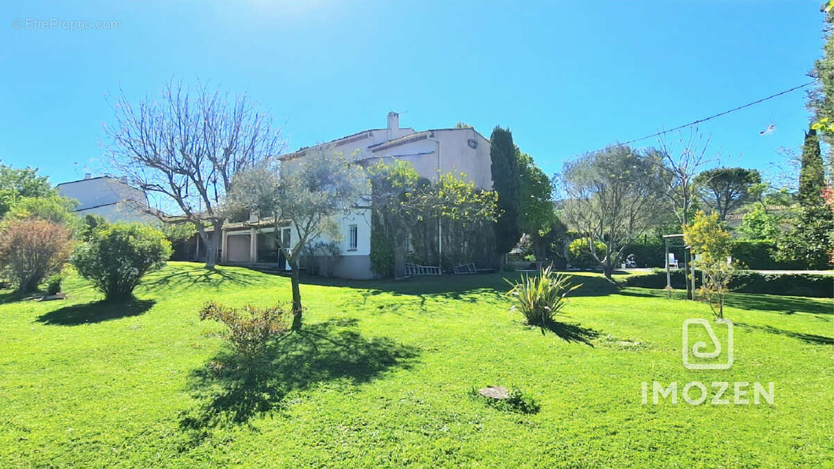Maison à BRIGNOLES