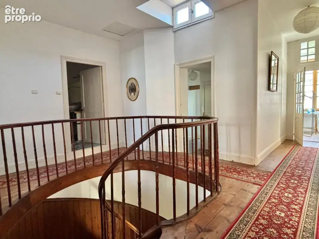 Maison de caractère exceptionnelle en plein cœur du centre-ville - photo 13