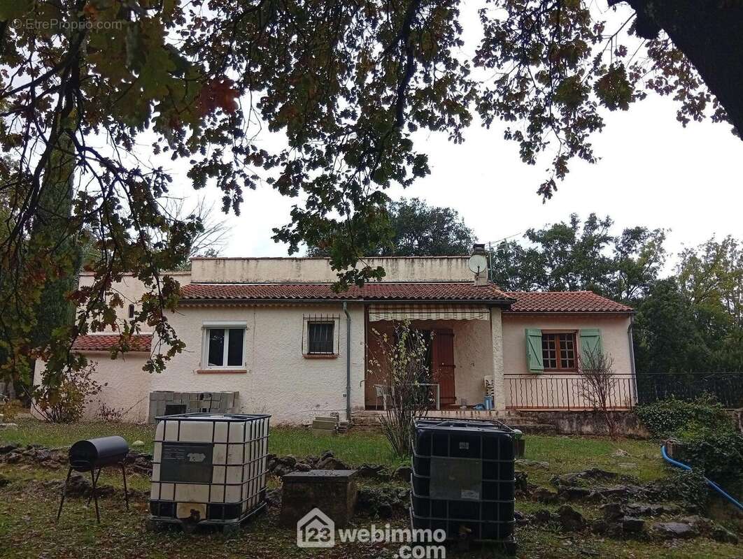 Maison à ENTRECASTEAUX