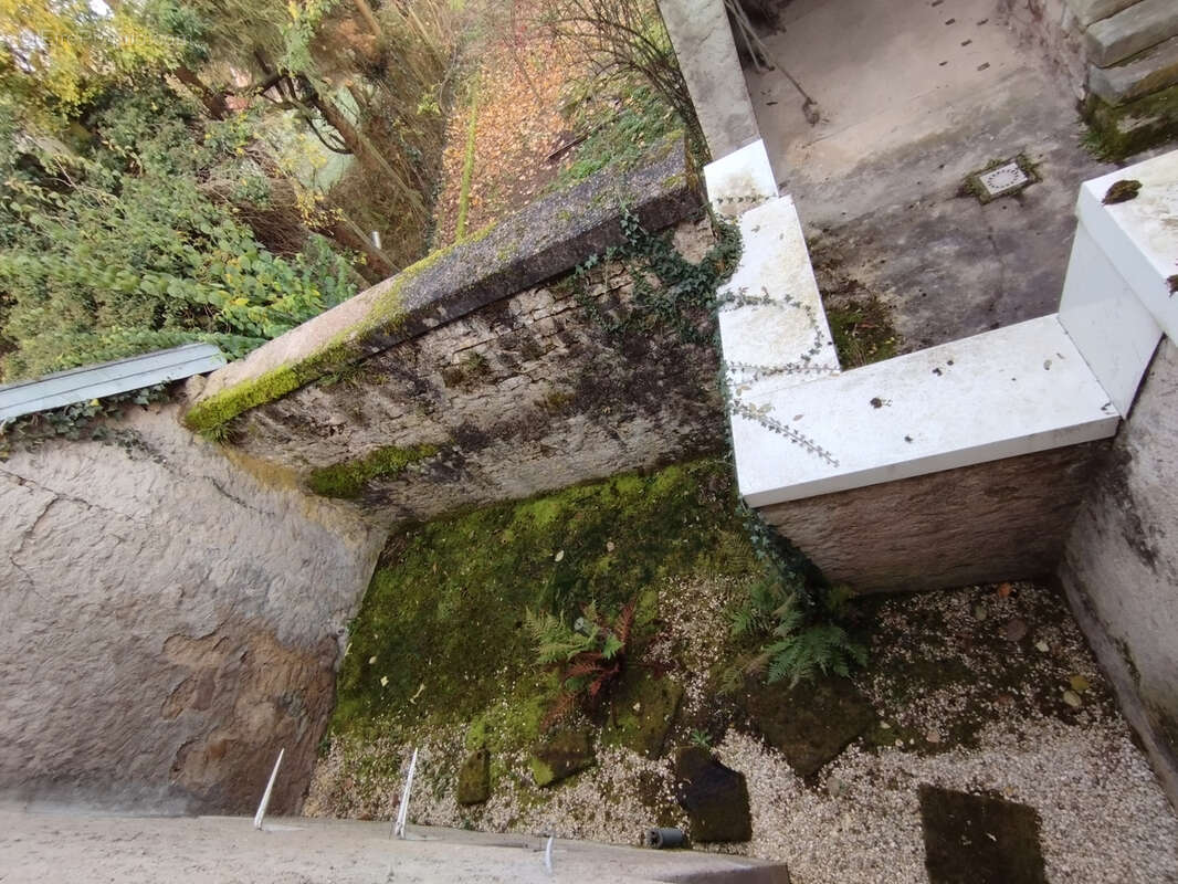 Maison à METAIRIES-SAINT-QUIRIN