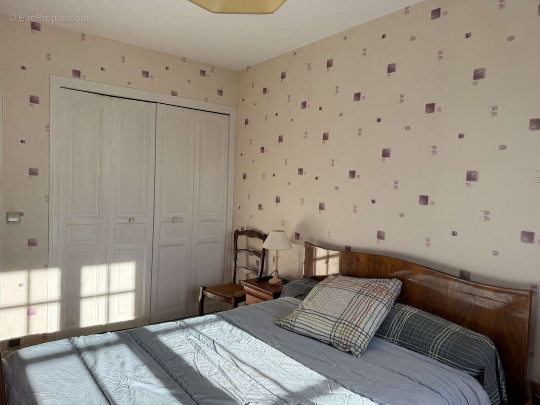 Maison à SAINT-GERMAIN-LAVAL