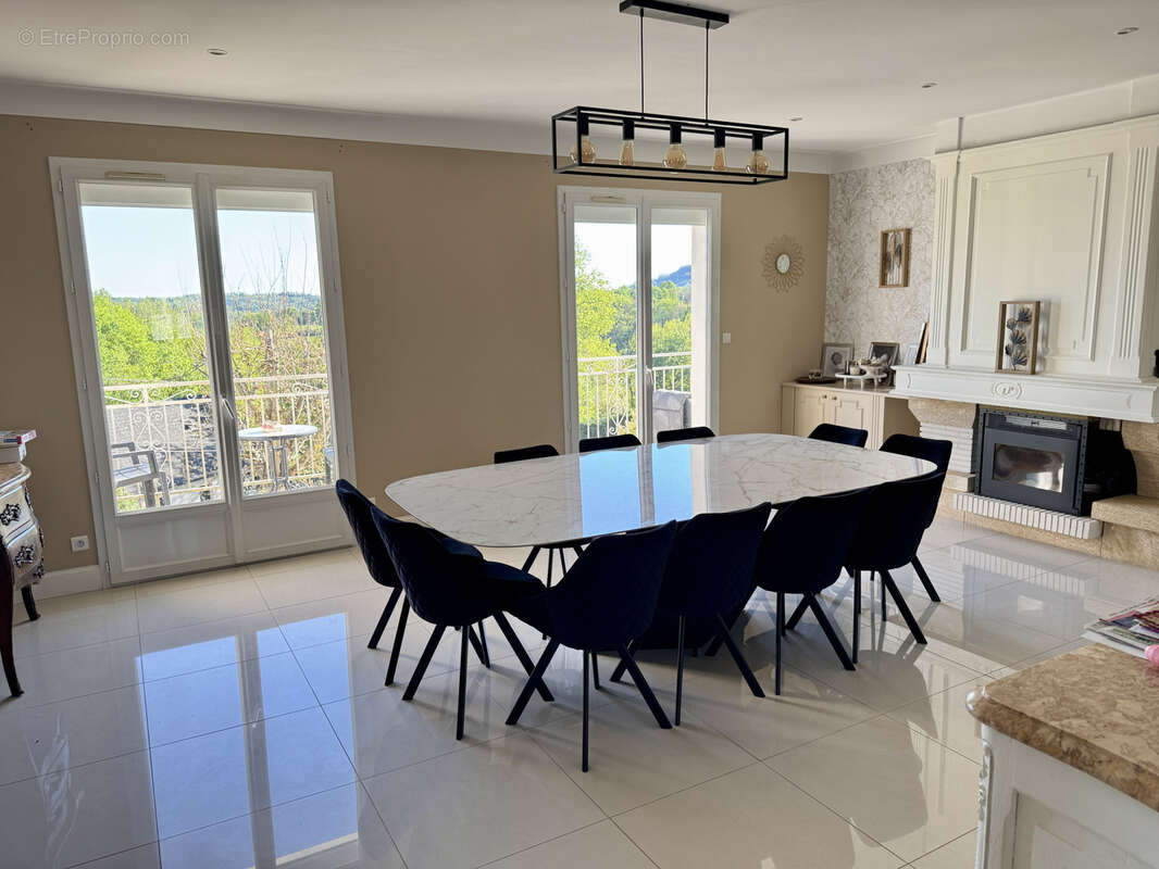 Maison à SAINT-AULAIRE