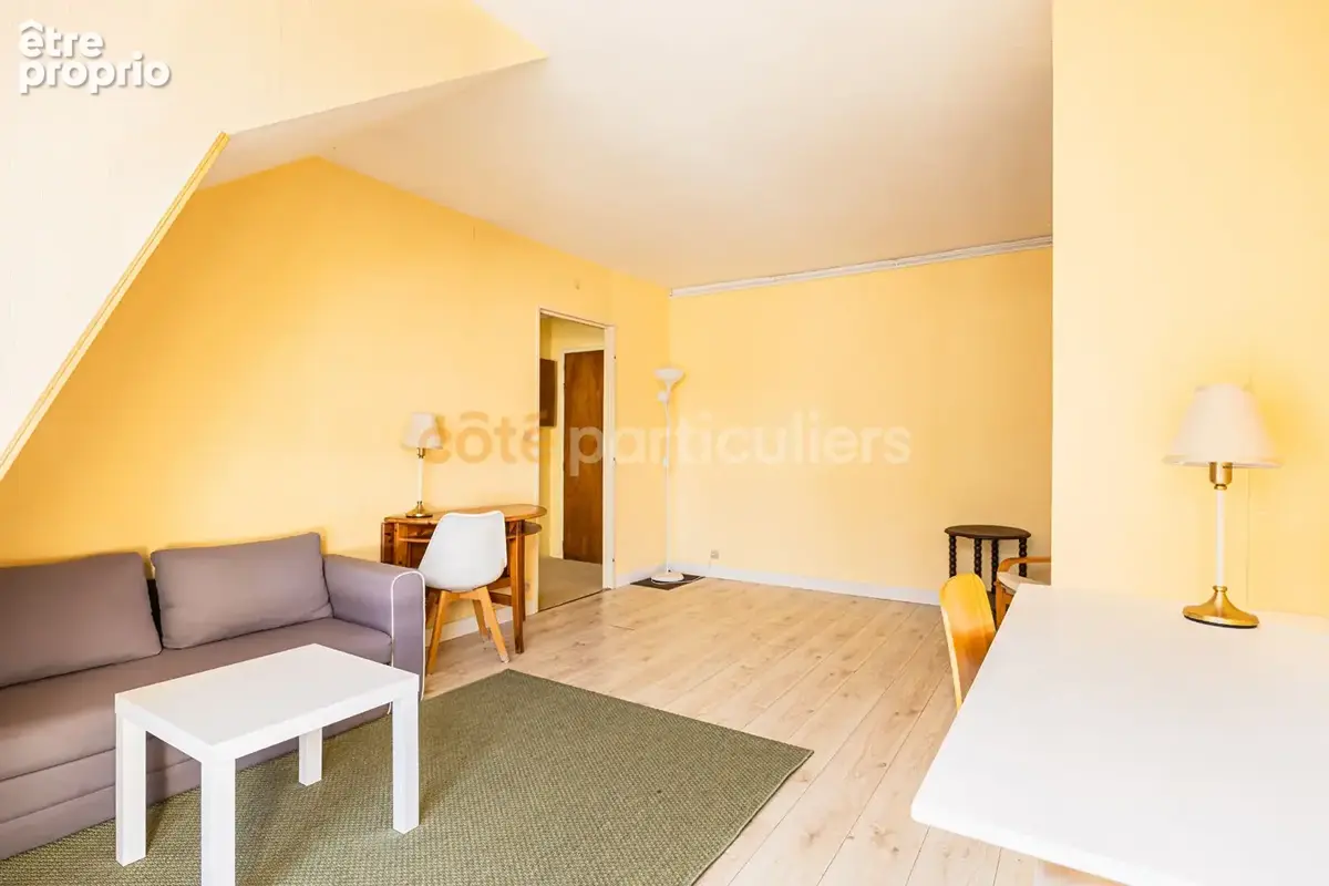Nantes -- cité des congrès -- appartement t2 -- cave -- ascenseur -- fort potentiel - photo 2