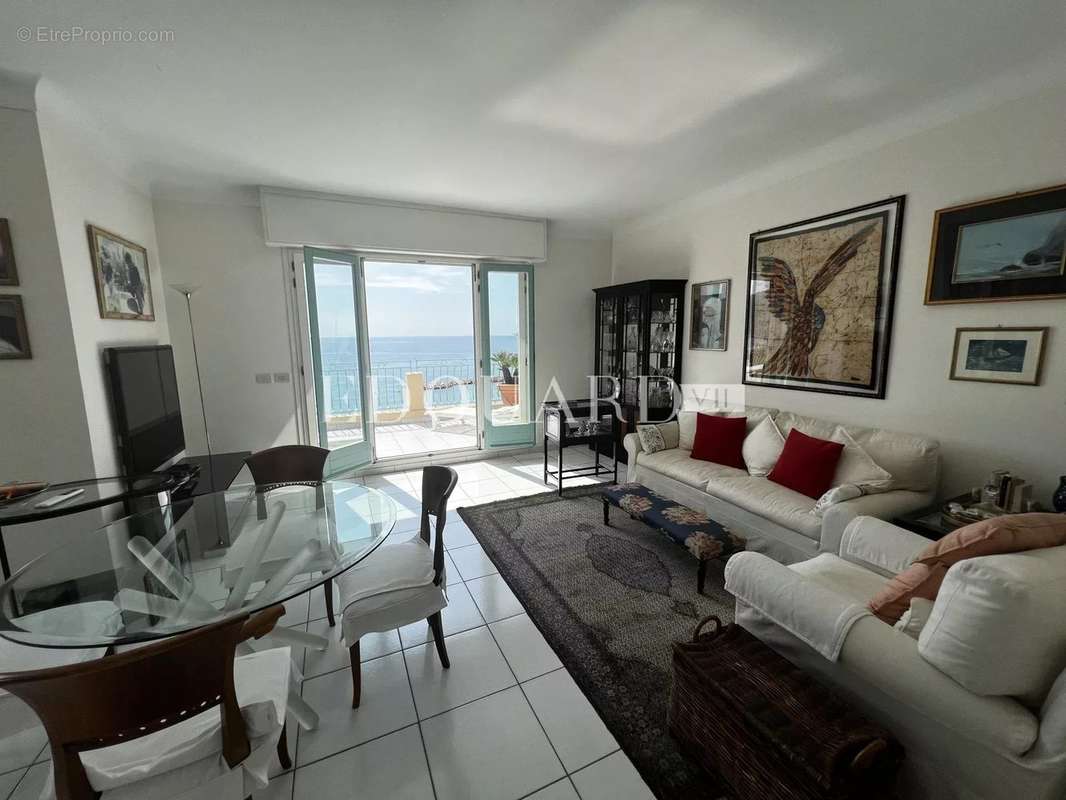 Appartement à MENTON