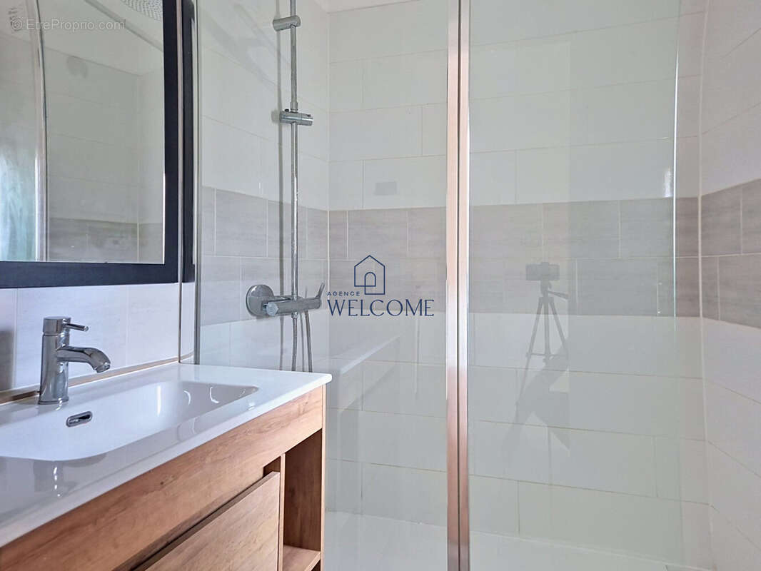 Appartement 433 m² à Beziers  - photo 2
