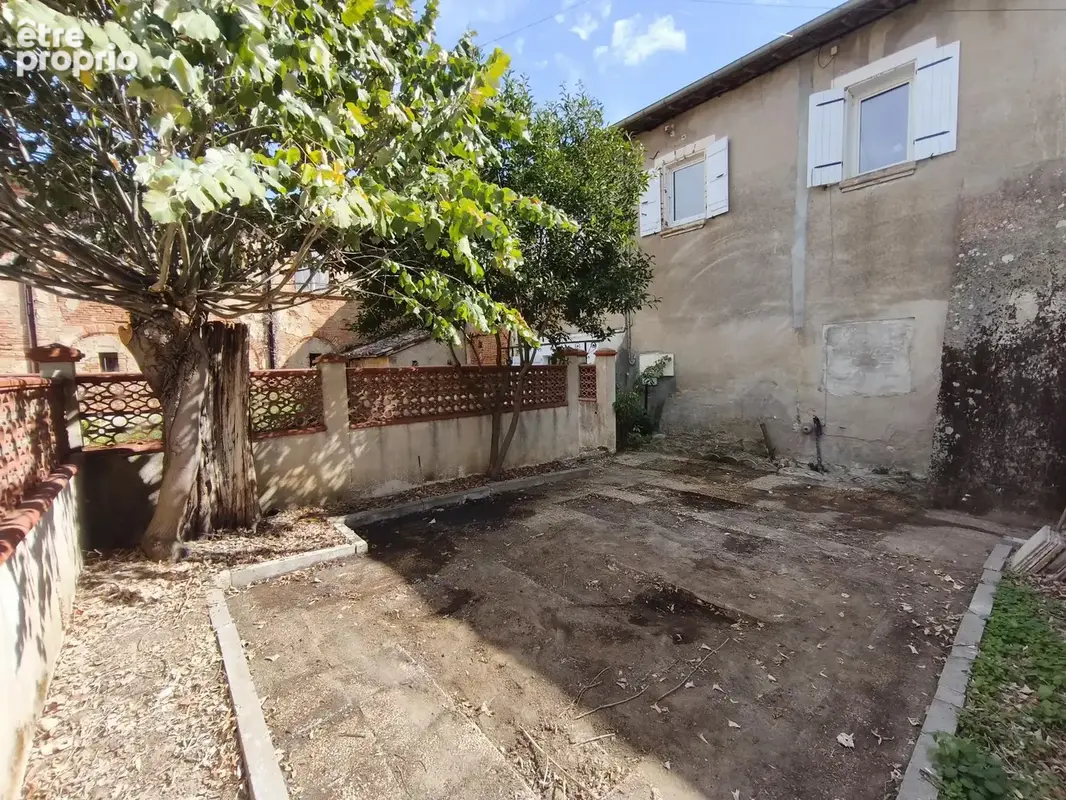 Appartement T3 bis de 96 m2 entièrement rénové avec jardin et garage - photo 18