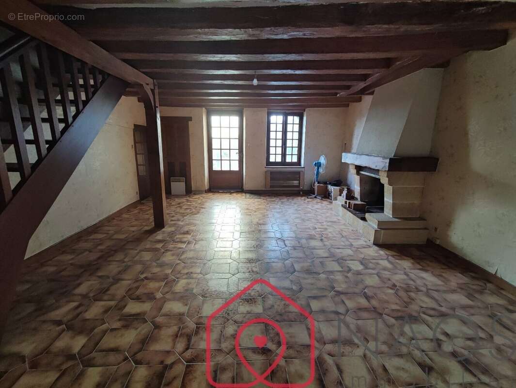 Maison à BARLIEU