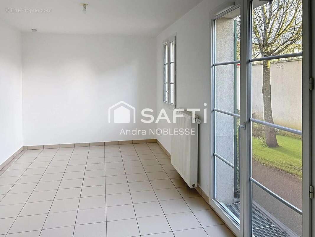 Photo 5 - Appartement à NANTEUIL-LE-HAUDOUIN