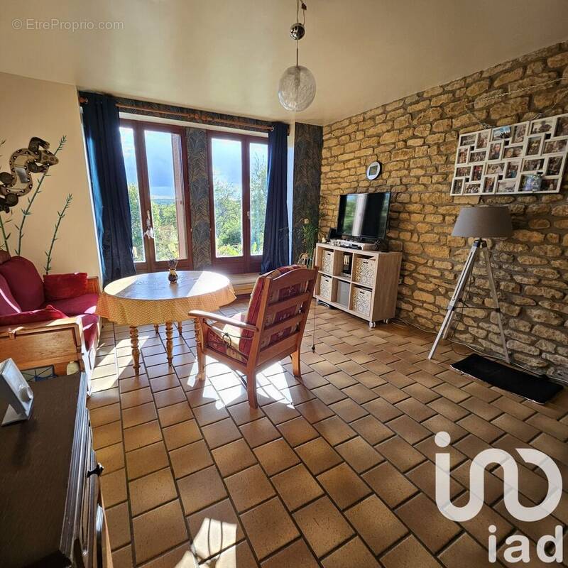 Photo 1 - Maison à NOYERS-PONT-MAUGIS