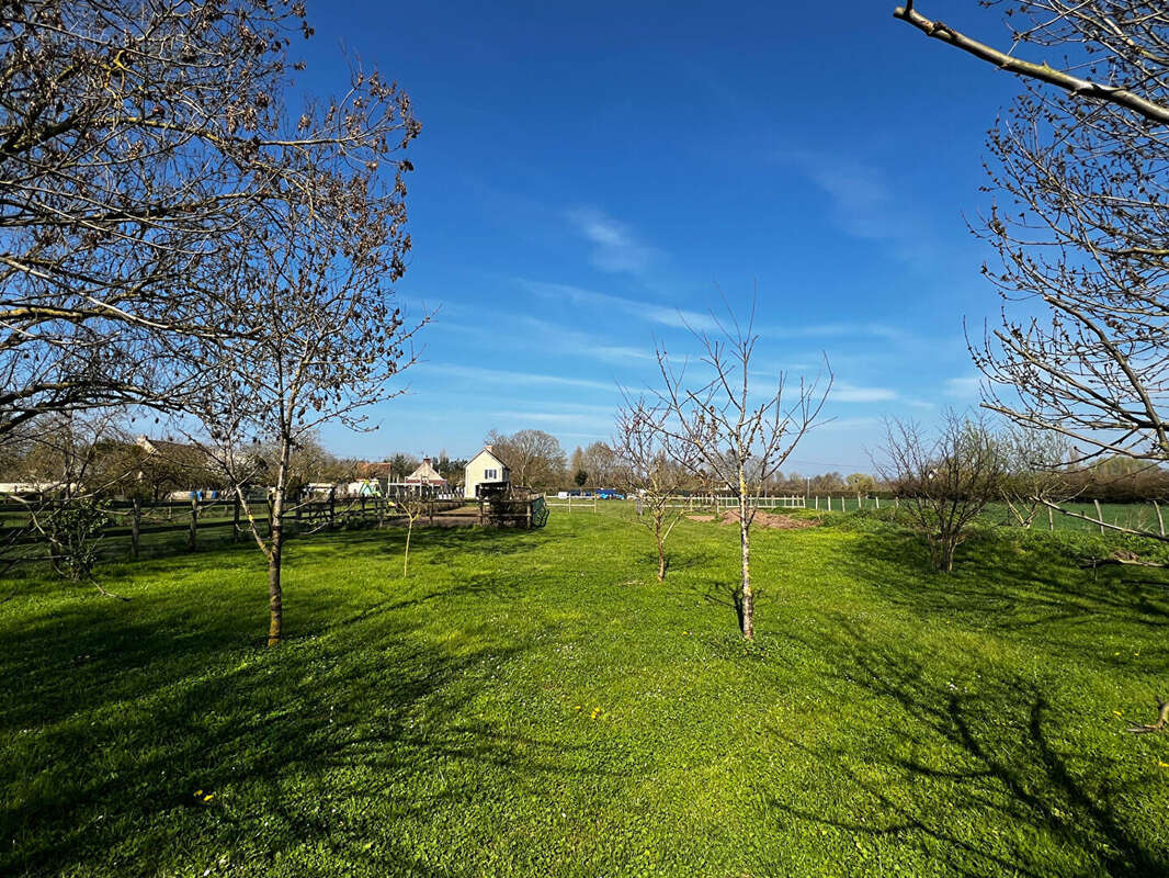 Maison à MEZIDON-CANON