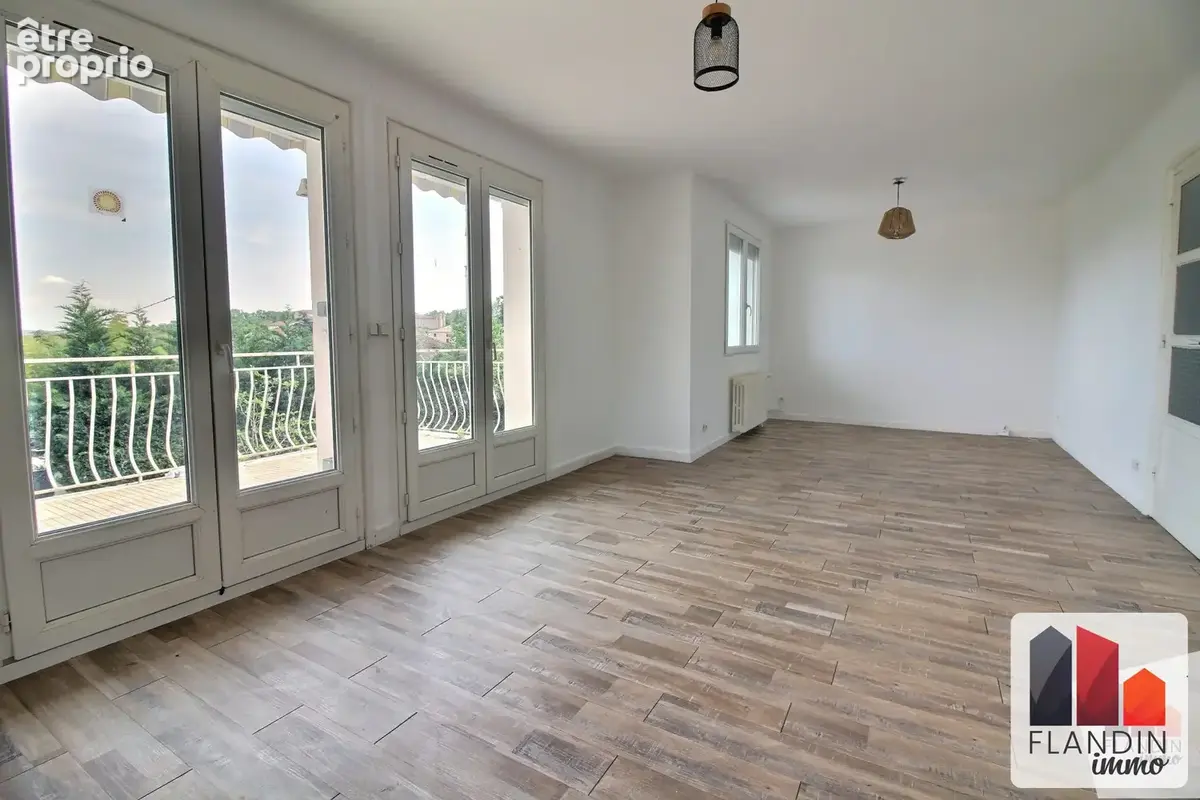 Maison 6 pièces 150 m² à vendre à Charly (69390) - photo 2